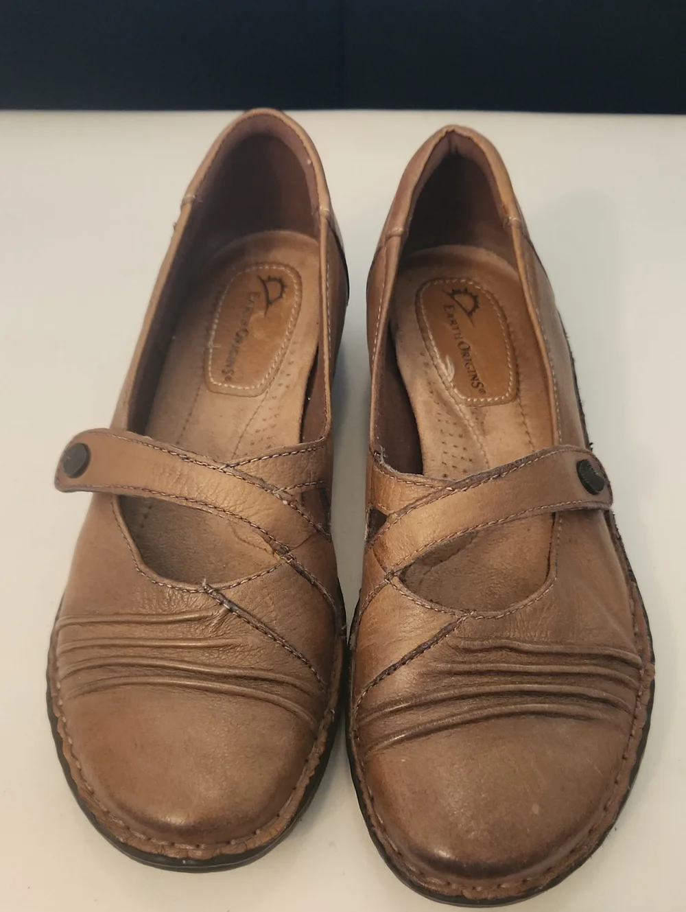 Earth Origins MISTY leather Maryjanes SIZE 8 M